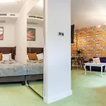 Oomph Deluxe Apt Ruska Apartment *