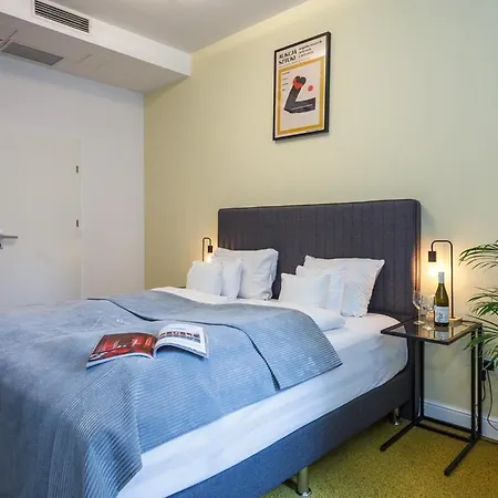 Apartment Oomph Deluxe Apt Ruska *