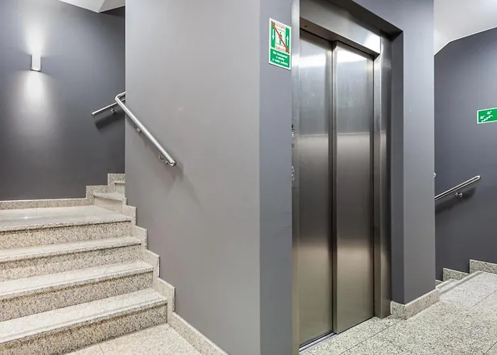 Oomph Deluxe Apt Ruska 브로츠와프