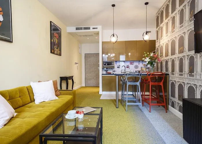 아파트 Oomph Deluxe Apt Ruska