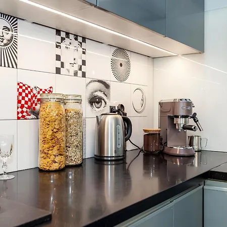 Oomph Deluxe Apt Ruska 아파트