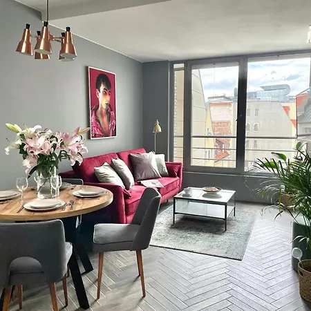 Oomph Deluxe Apt Ruska * 브로츠와프