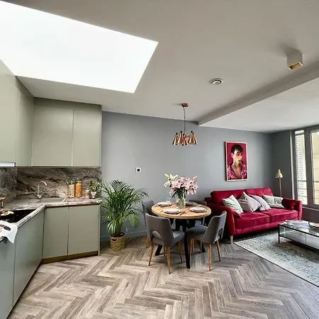 Oomph Deluxe Apt Ruska 아파트