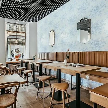 Oomph Deluxe Apt Ruska Wrocław