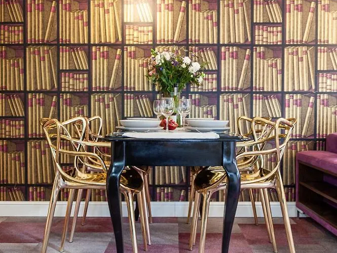 Apartment Oomph Deluxe Apt Ruska