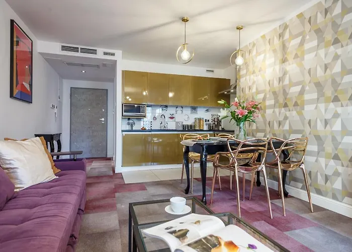 Oomph Deluxe Apt Ruska Apartment *