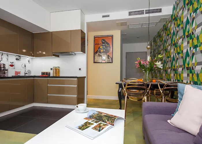 Apartment Oomph Deluxe Apt Ruska *